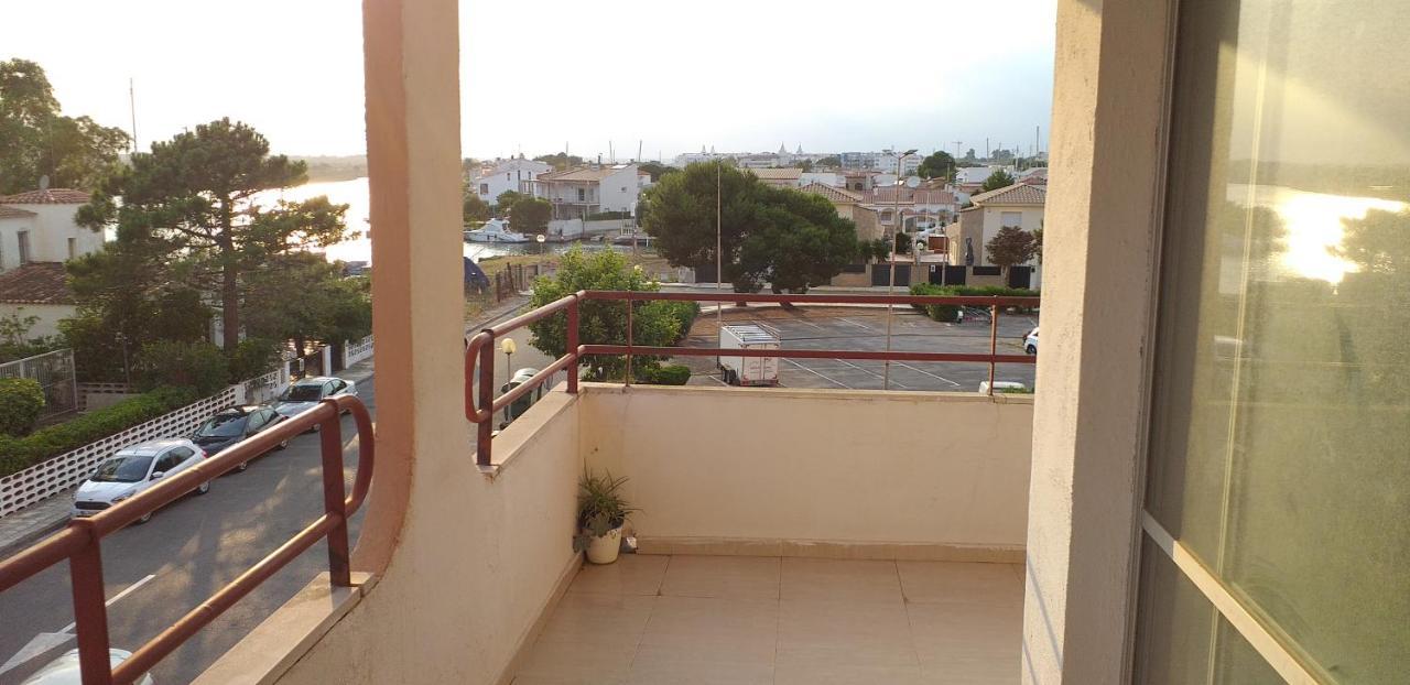 Estudio Roses Con Gran Terraza, Vistas Canal Luaran gambar